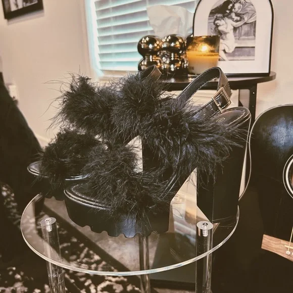 Platform Feather Heels | Mata X Dolls Kill | SIZE 9 - Picture 3 of 6